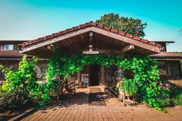 A view of the entrance to the winery and tasting room building.